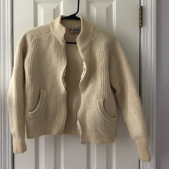 Wool Sweater - Picture 2 of 4
